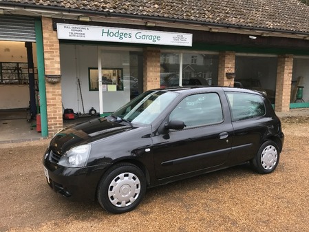 RENAULT CLIO NOW RESERVED CAMPUS 1.2 ONE OWNER LOW MILEAGE AIR CON FULL SERVICE HISTORY NEW MOT