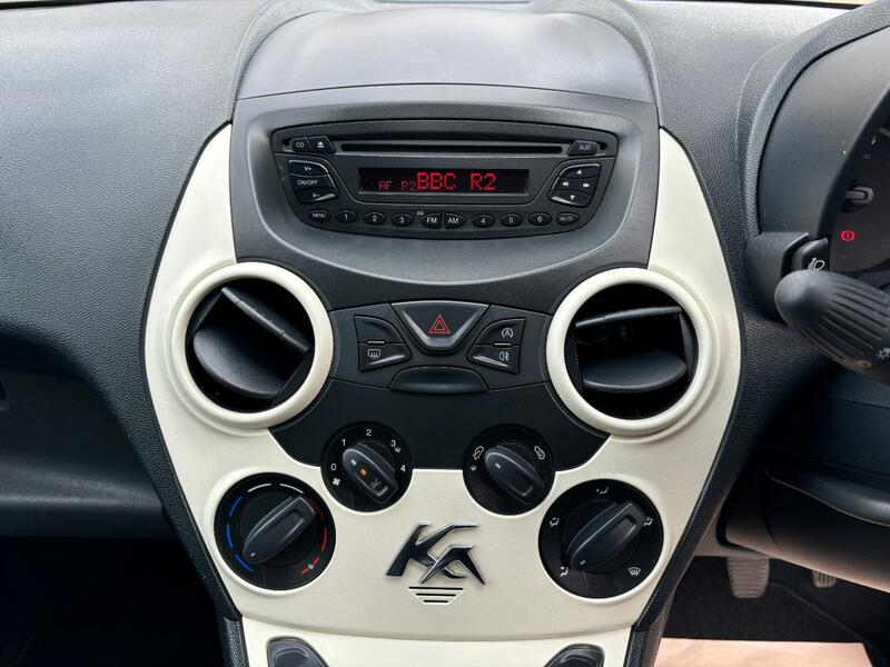 FORD KA