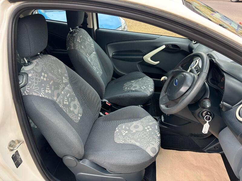 FORD KA
