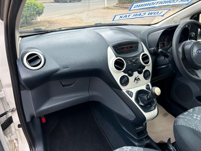 FORD KA