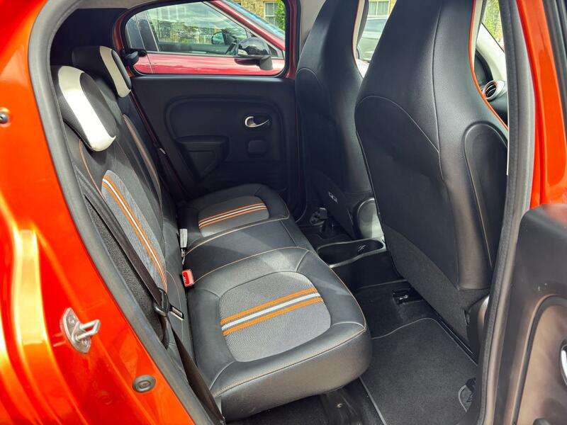 RENAULT TWINGO