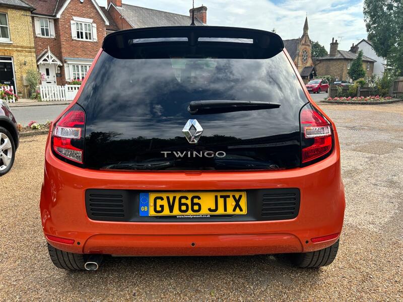 RENAULT TWINGO