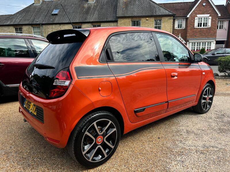 RENAULT TWINGO