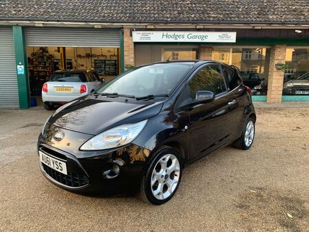 FORD KA 1.2 METAL LOW MILEAGE FULL SERVICE HISTORY REAR PARKING SENSORS £30 A YEAR ROAD TAX