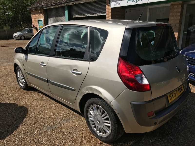 RENAULT SCENIC