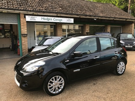 RENAULT CLIO SORRY NOW SOLD TOMTOM EDITION 1.2 ONE OWNER LOW MILEAGE FULL SERVICE HISTORY