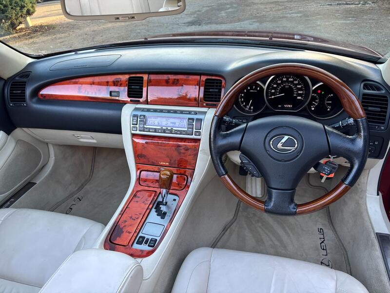LEXUS SC 430