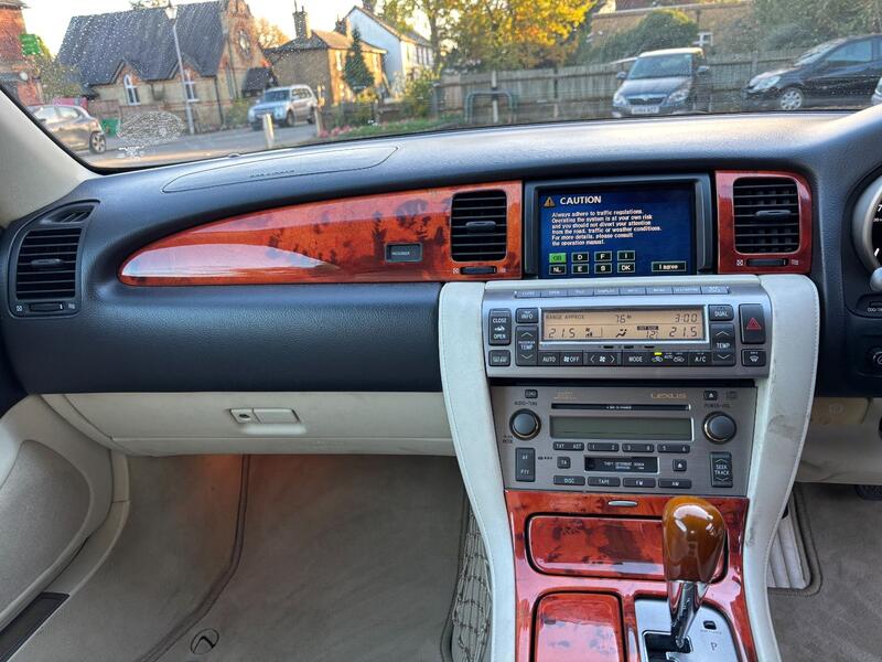 LEXUS SC 430