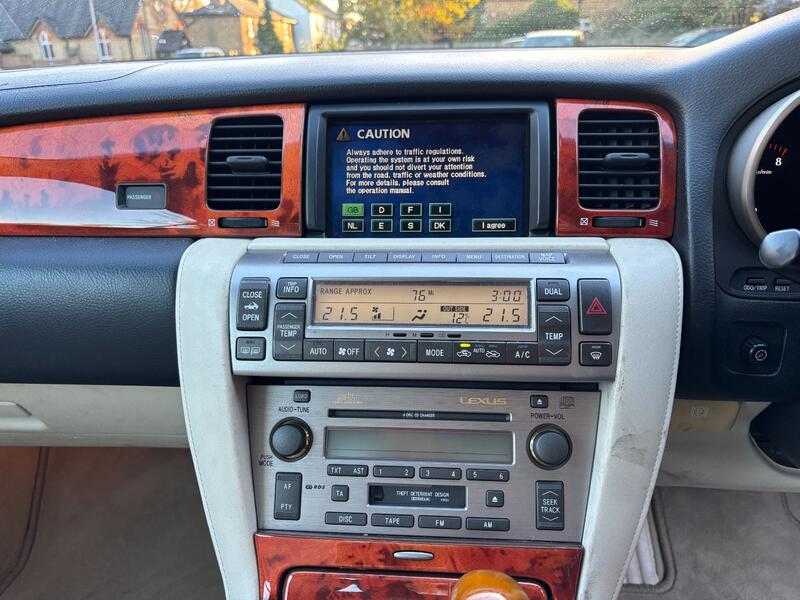 LEXUS SC 430