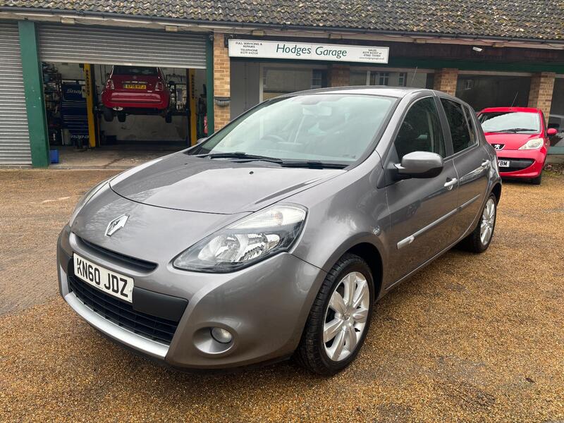 RENAULT CLIO