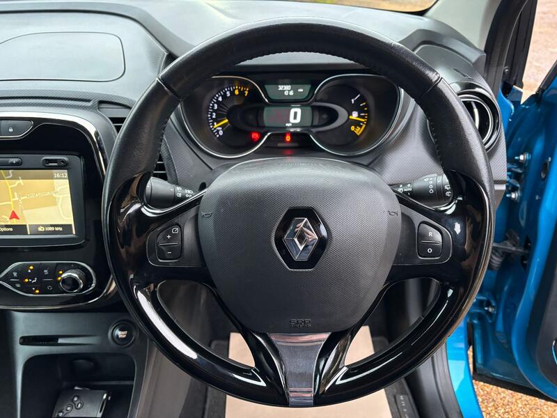RENAULT CAPTUR