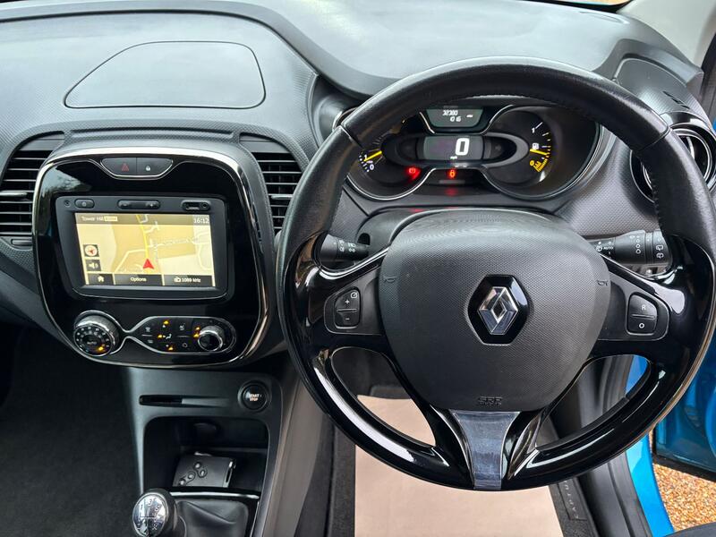 RENAULT CAPTUR