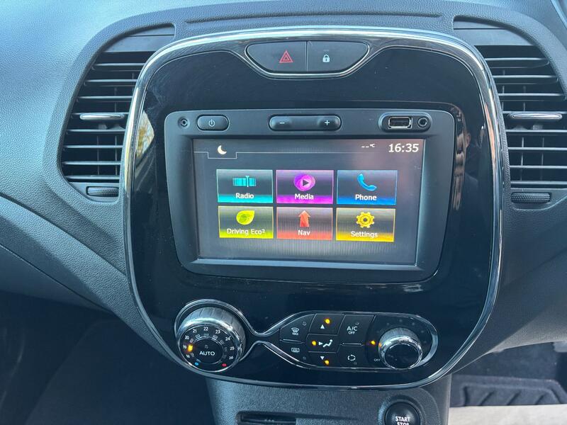 RENAULT CAPTUR