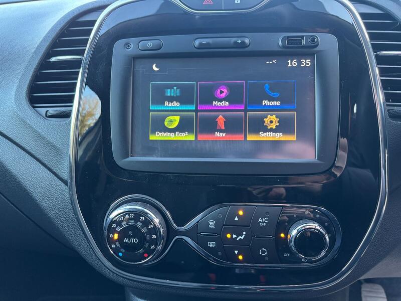 RENAULT CAPTUR