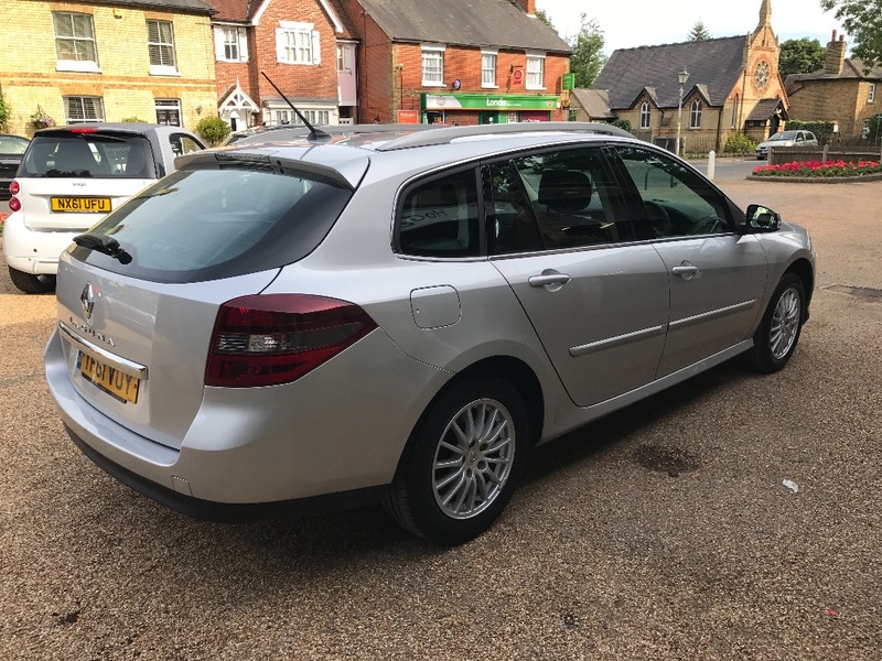 RENAULT LAGUNA