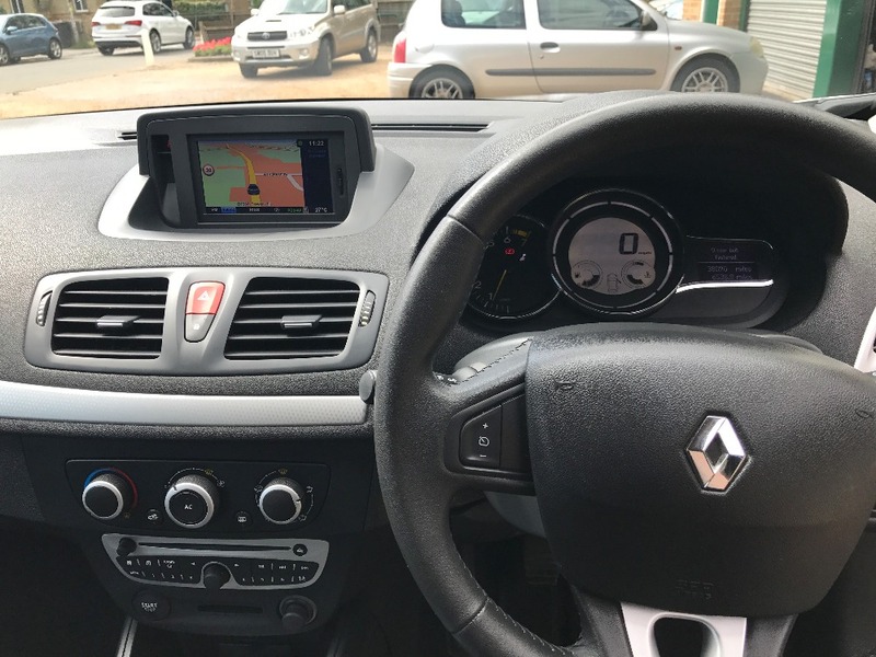 RENAULT MEGANE