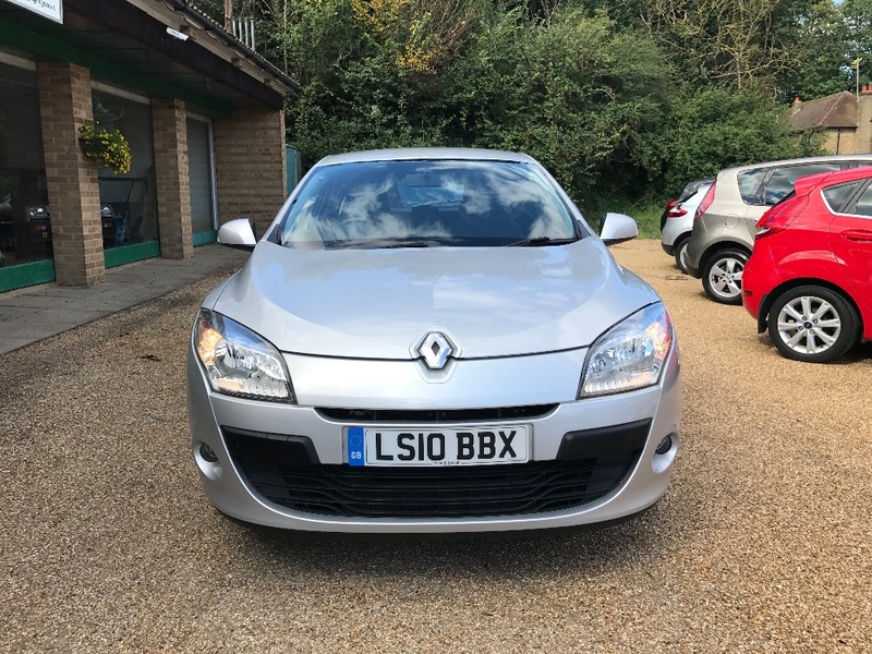 RENAULT MEGANE