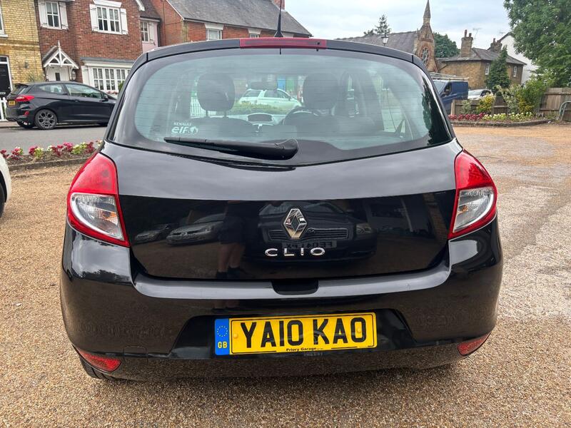 RENAULT CLIO