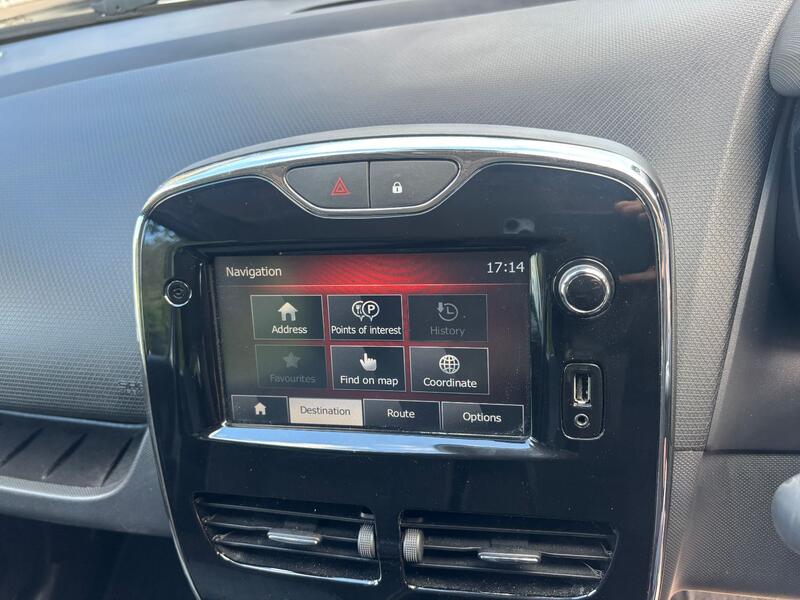 RENAULT CLIO