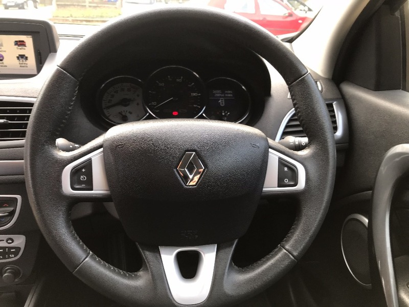 RENAULT MEGANE