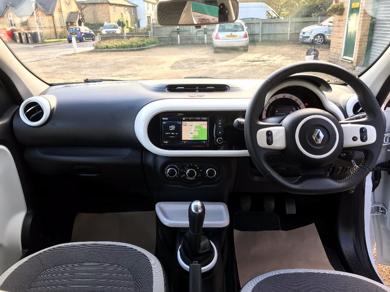 RENAULT TWINGO