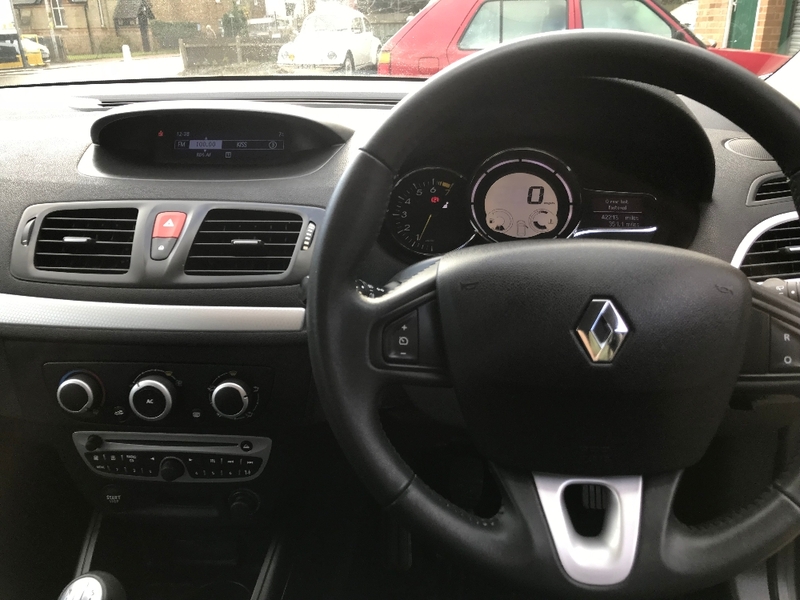 RENAULT MEGANE