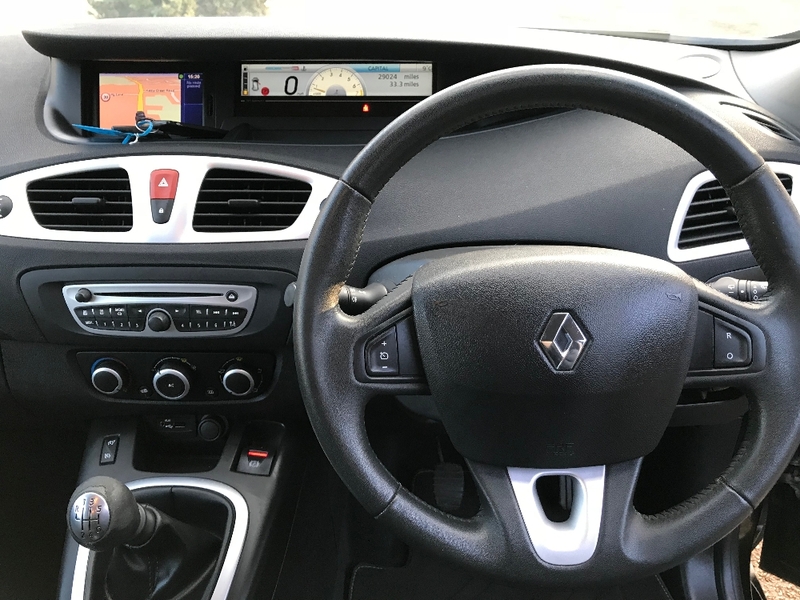 RENAULT SCENIC