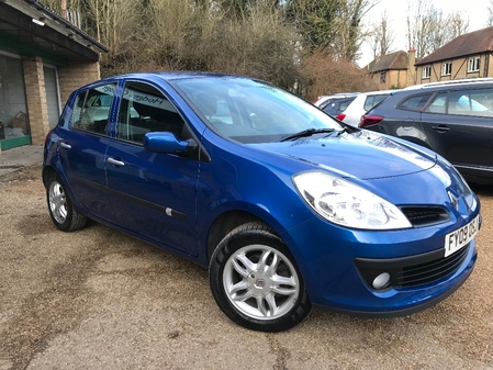 RENAULT CLIO NOW RESERVED             EXPRESSION 1.2 16V   FULL SERVICE HISTORY CAMBELT CHANGED TWICE
