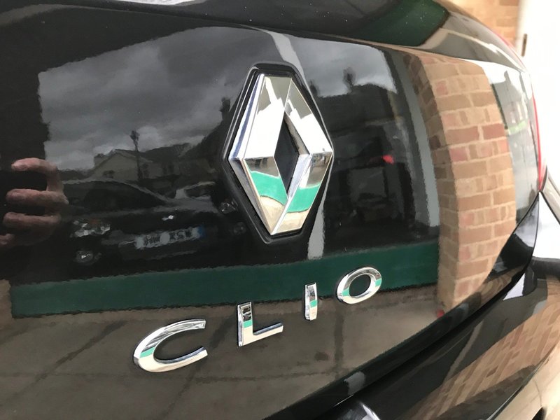 RENAULT CLIO