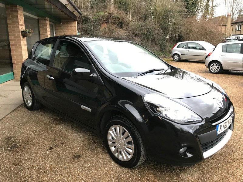 RENAULT CLIO