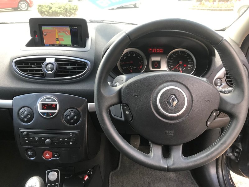 RENAULT CLIO