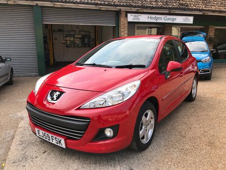 PEUGEOT 207 1.4 VTi 95 SPORT ONE LADY OWNER LOW MILEAGE FULL SERVICE HISTORY GREAT SPEC