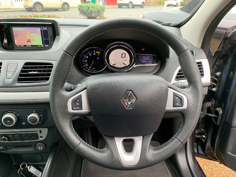 RENAULT MEGANE