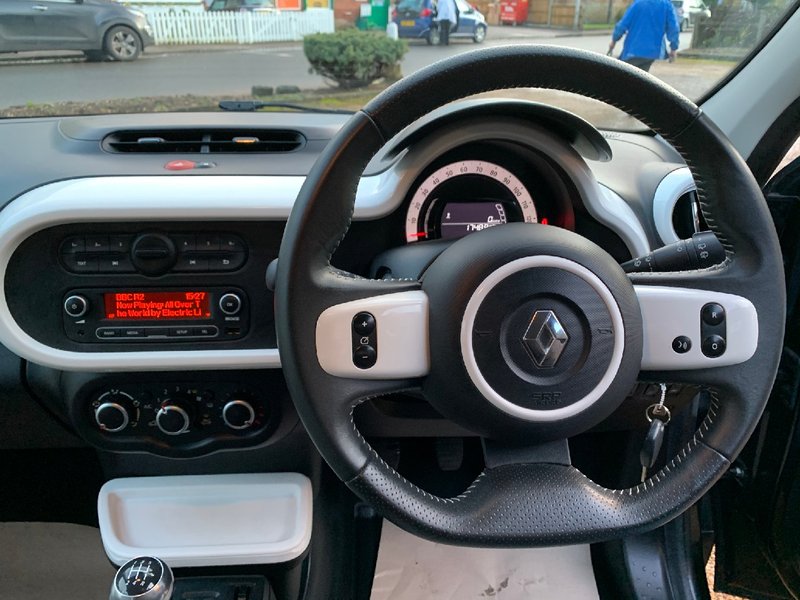 RENAULT TWINGO