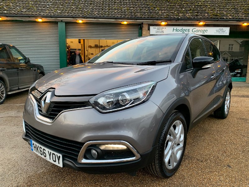 RENAULT CAPTUR