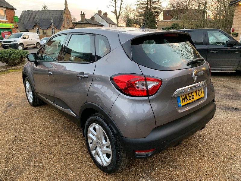 RENAULT CAPTUR