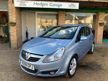 VAUXHALL CORSA 1.4 DESIGN 5 DOOR ONE OWNER LOW MILEAGE FULL VAUXHALL SERVICE HISTORY