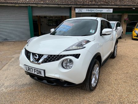 NISSAN JUKE 1.6 N-CONNECTA AUTOMATIC UTRA LOW MILEAGE SAT NAV BLUETOOTH CLIMATE CONTROL