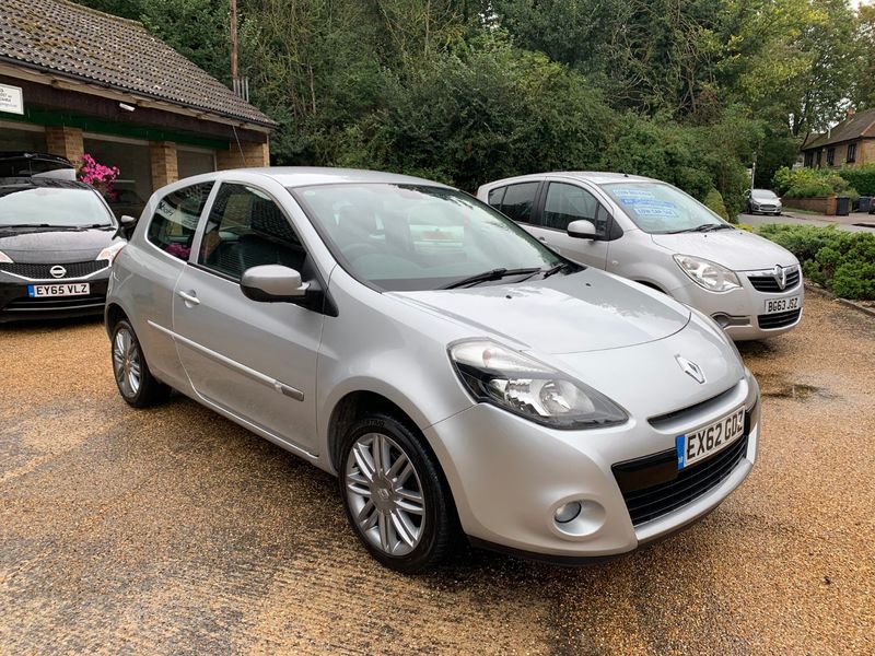 RENAULT CLIO