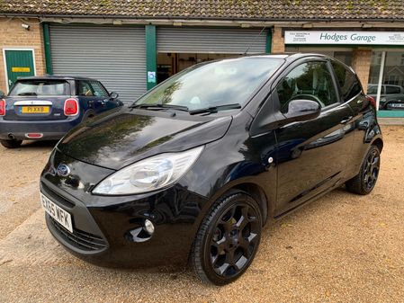 FORD KA 1.2 ZETEC BLACK EDITION LOW MILEAGE FULL SERVICE HISTORY AIR CON BLUETOOTH LOW TAX JUST £30 A YEAR