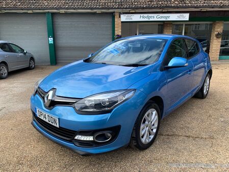 RENAULT MEGANE 1.6 DYNAMIQUE TOMTOM SAT NAV LOW MILEAGE FULL RENAULT HISTORY TWO KEYS AC BLUETOOTH