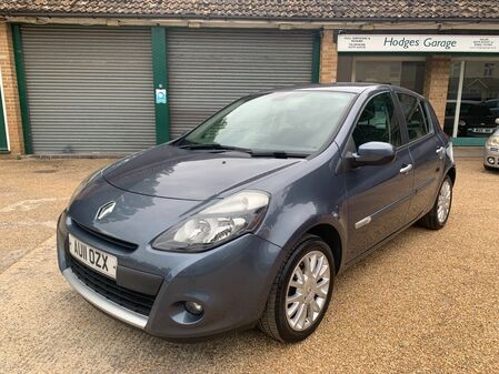 RENAULT CLIO 1.2 TCE DYNAMIQUE TOMTOM SAT NAV DEMO+1 OWNER FROM NEW LOW MILEAGE FULL HISTORY CAMBELT CHANGED AC