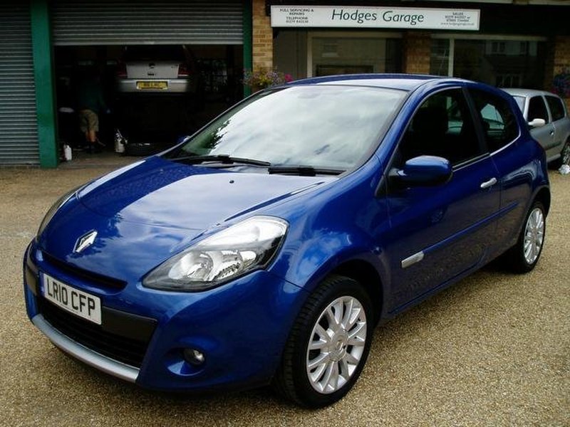 RENAULT CLIO