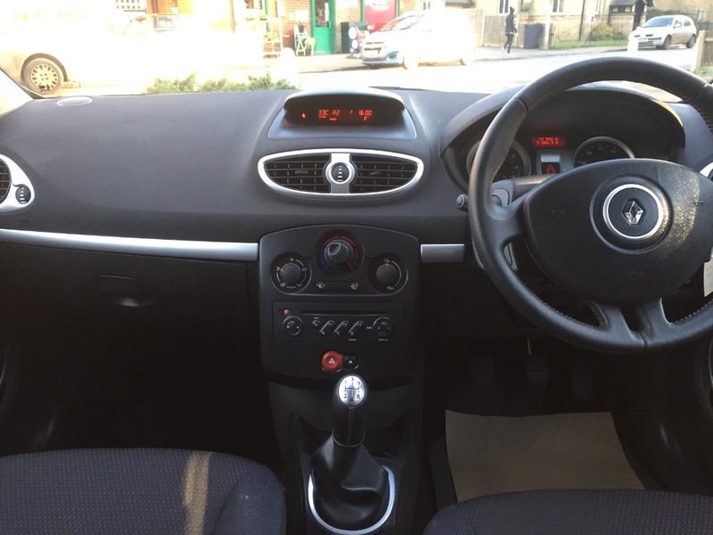 RENAULT CLIO