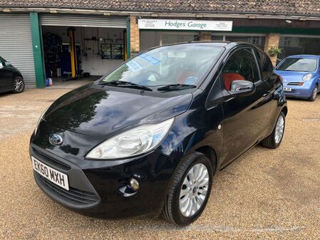 FORD KA 1.2 ZETEC LOW MILEAGE FULL FORD SERVICE HISTORY AC £30 A YEAR ROAD TAX