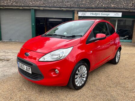 FORD KA 1.2 ZETEC ONE OWNER LOW MILEAGE COMPREHENSIVE SERVICE HISTORY AC BLUETOOTH £30 A YEAR ROAD TAX