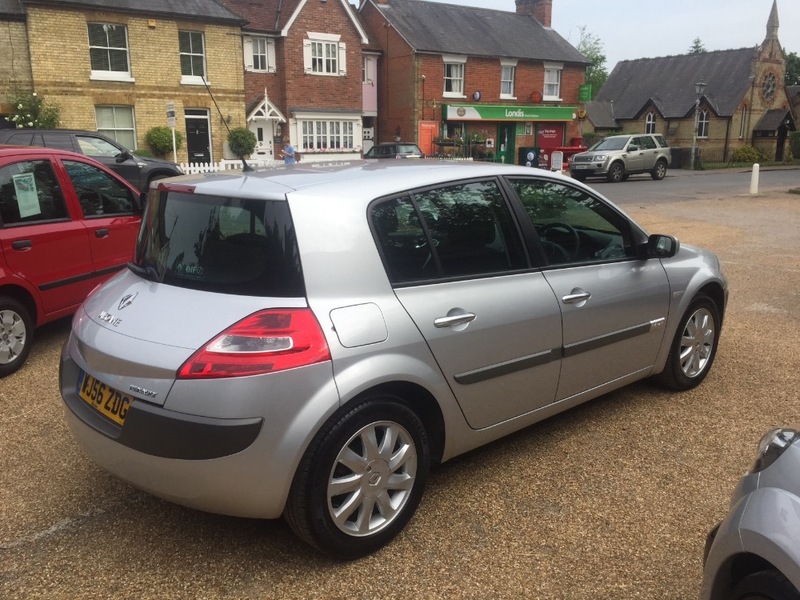 RENAULT MEGANE