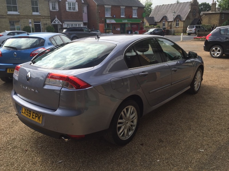 RENAULT LAGUNA