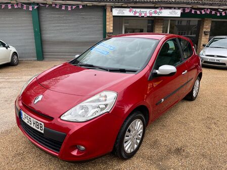 RENAULT CLIO 1.2 I-MUSIC VERY LOW MILEAGE FULL SERVICE HISTORY CAMBELT CHANGED AC