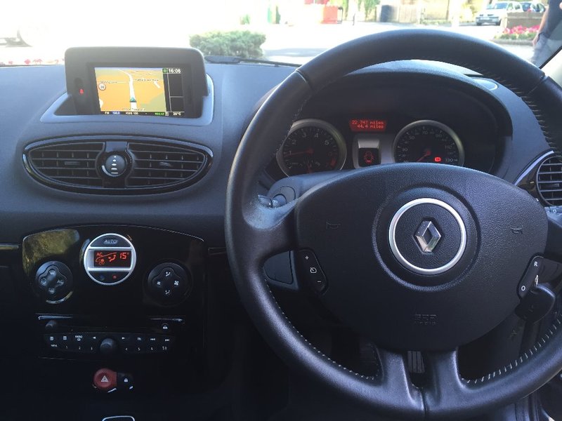 RENAULT CLIO